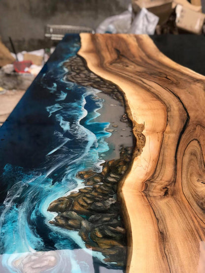Ocean Table. Wood and Mixed Materials