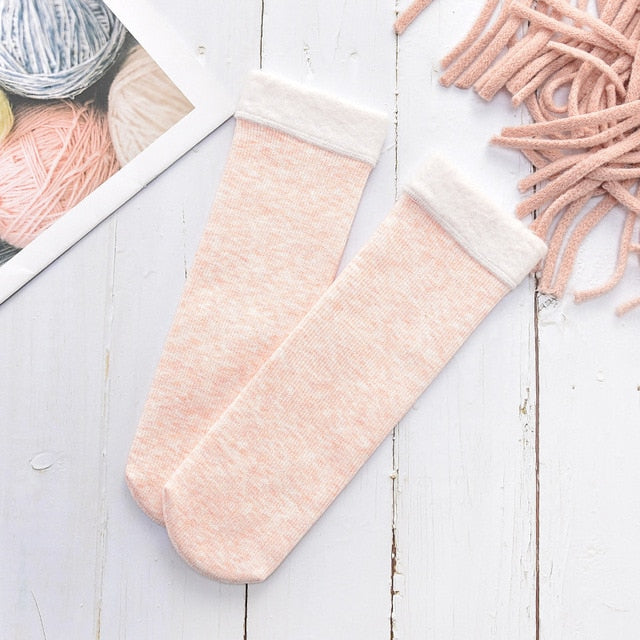 Breathable And Sweat-absorbing Mid Socks