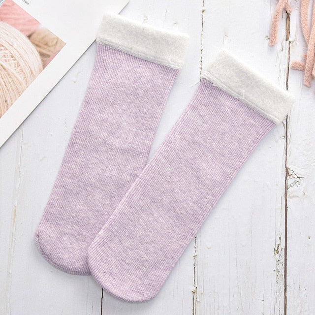 Breathable And Sweat-absorbing Mid Socks