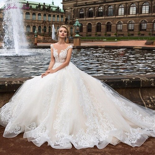 Julia Kui High-end Backless Ball Gown Wedding Dresses With Embroidery Lace Illusion Neck Bride Dress 2020 Robe de Mariage