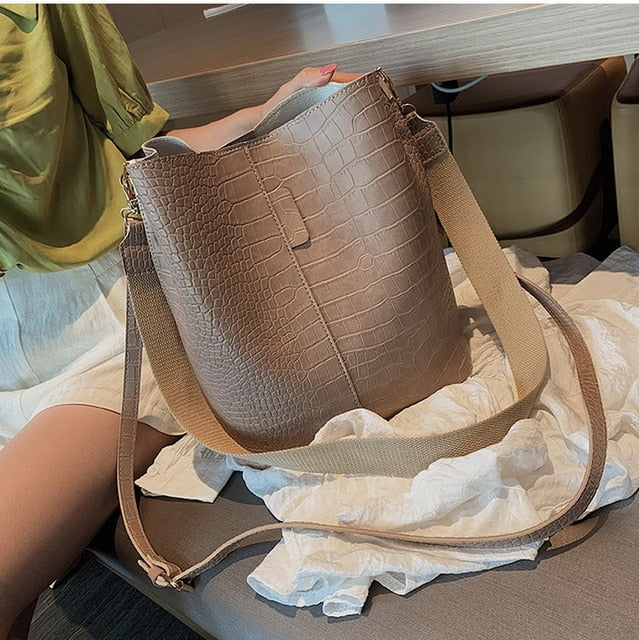 Ansloth Crocodile Crossbody Bag For Women