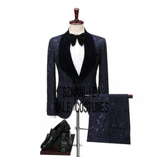 Load image into Gallery viewer, SZMANLIZI Mens Wedding Suits 2019 Italian Design Custom Made Black Smoking Tuxedo Jacket 3 Piece Groom Terno Suits For Men
