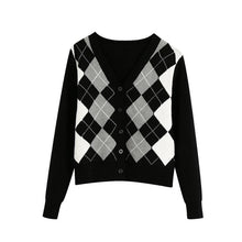 将图片加载到图库查看器，Women&#39;s Stylish Geometric Pattern Short Knitted Sweater
